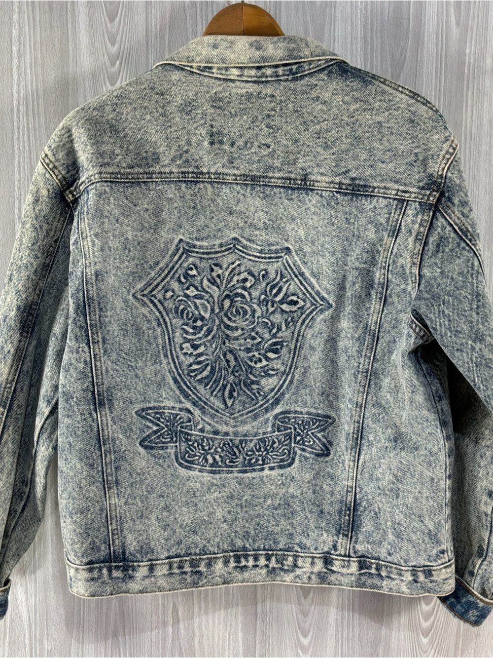 Gitano Distressed Acid Wash Jean Vintage Jacket Embossed Rose Back Women’s M